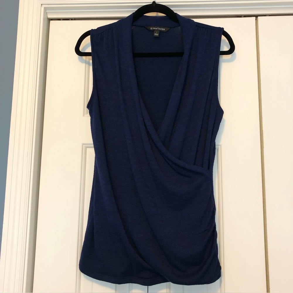 41 Hawthorn Navy Blue Sleeveless Benni Wrap Front Ruched Knit Top Large.